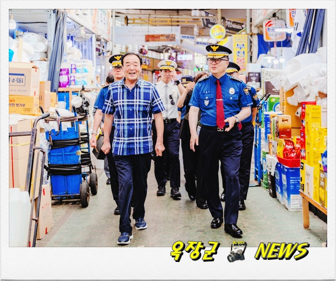 김성희 부산경찰청장, 추석 명절 맞아 전통시장 등 치안현장 방문