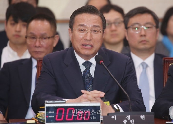 대검찰청 차장 검사 이정현 수원고검장 프로필 고향 학교 이력 검찰총장 직무대행