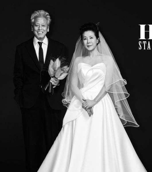 정경호 아버지 정을영♥박정수, 사실혼 25년 만에 웨딩화보