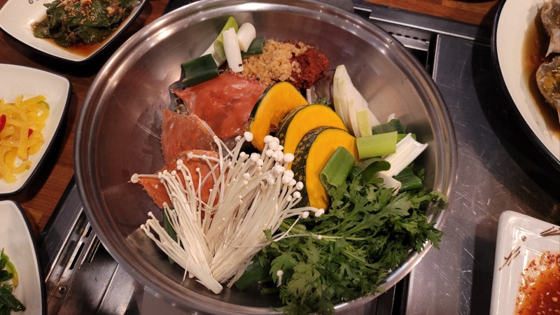 [태안 맛집] 신두리해수욕장 필수 코스! 조개구이부터 인생 돌문어 해물짬뽕까지 완벽한 '어....