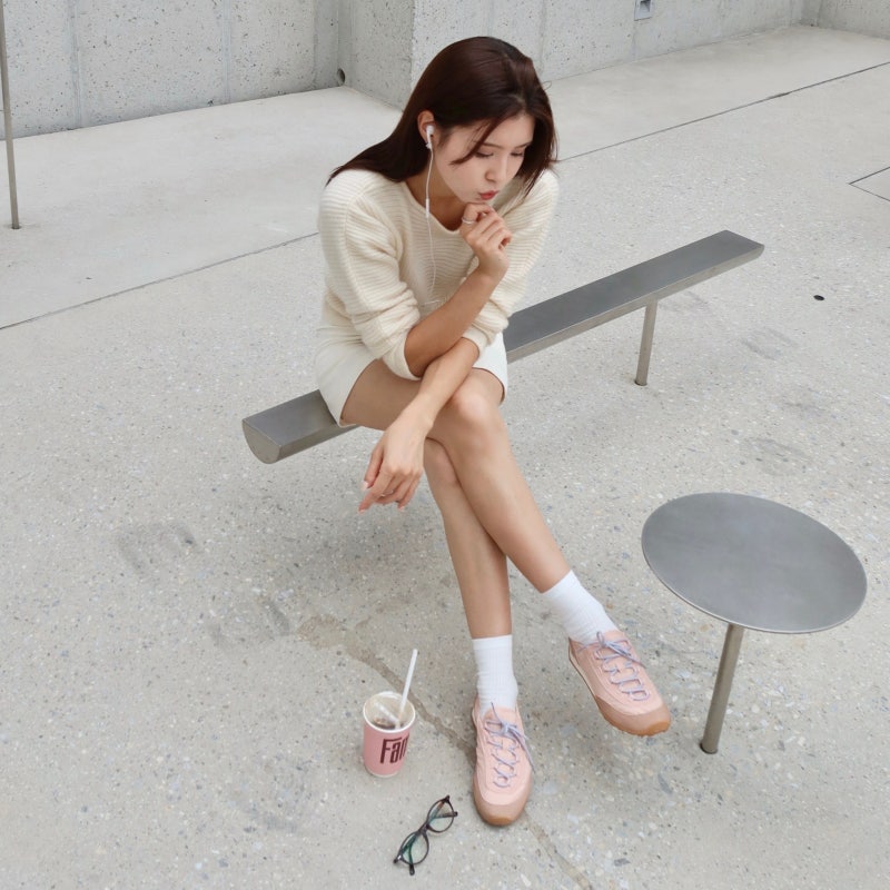 노스페이스 화이트라벨 클리프로우 여자운동화 추천 신발 사이즈부터 가을 코디 후기