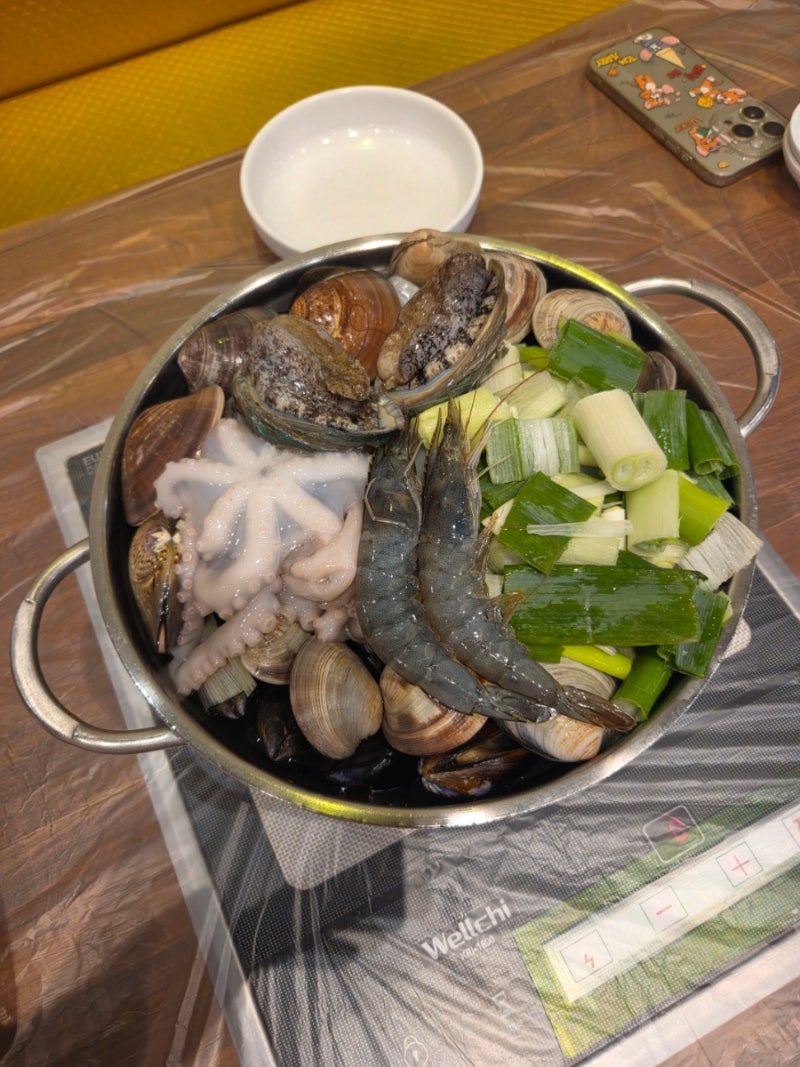 파주 맛집 | '복많네! 해물칼국수' 파주출판단지본점 이것은 해물칼국수인가? 해물전골인가?,....
