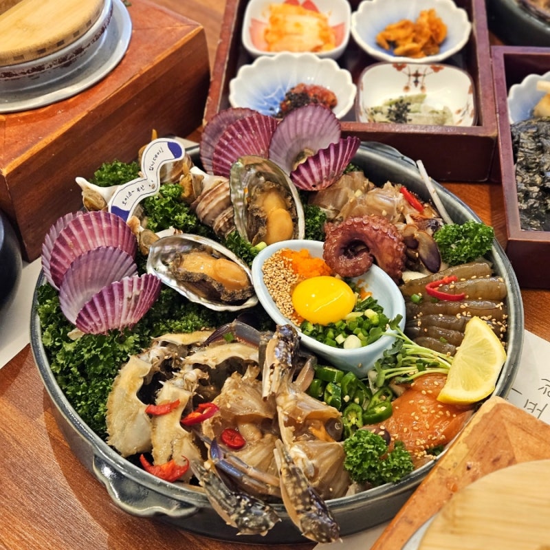 Busan Haeundae Restaurant Mipojip: A Popular Spot for Seafood, Everything About Haemuljang