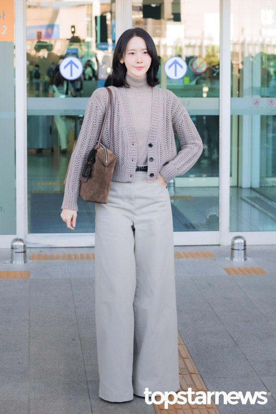 소녀시대 윤아 공항출국, 가을이 사람으로 태어나면 이런 느낌?