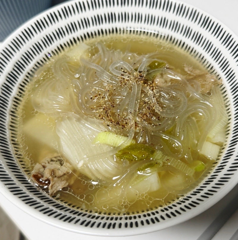 집에서 간편하게 만드는 정호영 차돌갈비탕 레시피(우삼겹갈비탕)