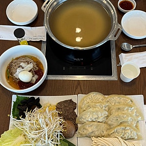[파주 롯데 아울렛 맛집 추천] 만두전골과 메밀막국수가 맛있는 부벽정평양만두 솔직후기