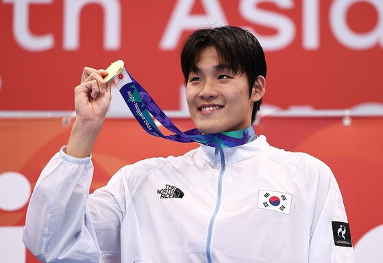 김영범, 자유형 50m 금메달!한국 수영에 또 하나의 금빛 스타 탄생!