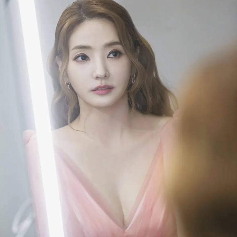 배우 한채영 프로필 나이 키 혈액형 결혼 자녀 필모그래피 쾌걸춘향 46세 여전한 바비인형 미....