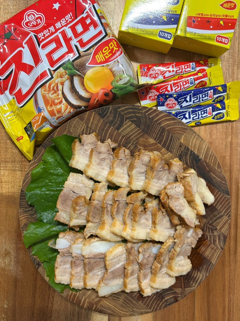 오뚜기 진라면 수육 SNS에서 핫한 레시피 라면스프수육 초간단 수육 수육 레시피 진라면 스틱....