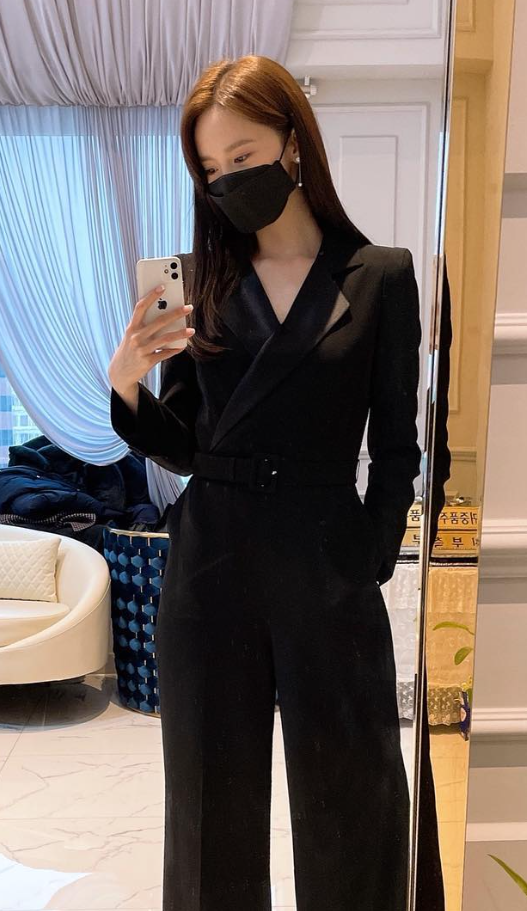 "원피스는 없네?" 으른 여자 가을 하객룩 모음