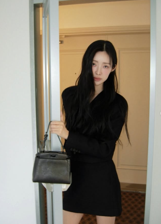 차정원 올블랙룩 가격 보고 놀랐어요, 펜디로 맞춘 재킷부터 563만원 가방까지