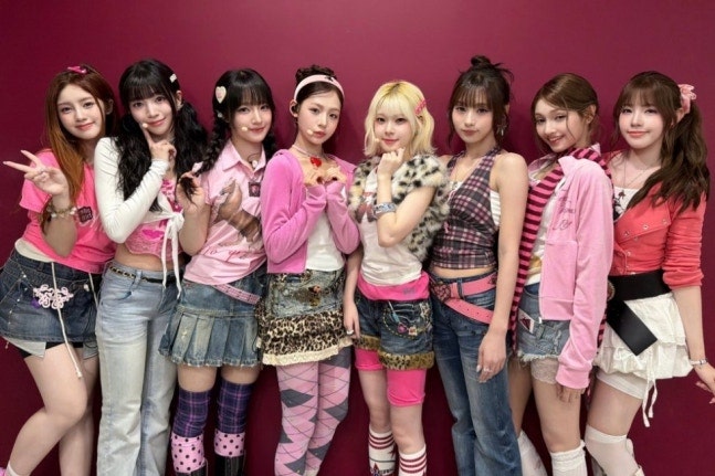 유니스 26일 해체…F&F “전속계약 종료, 멤버들 응원할 것” [공식]