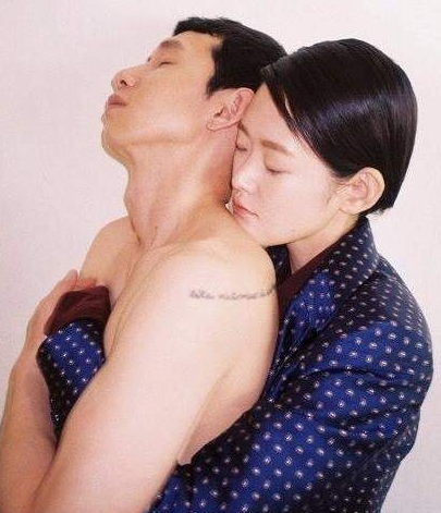 "첫눈에 반해 두번째 만나서.." 한 달 만에 혼인신고 해놓고 결혼반지 때문에 당황한 男배우