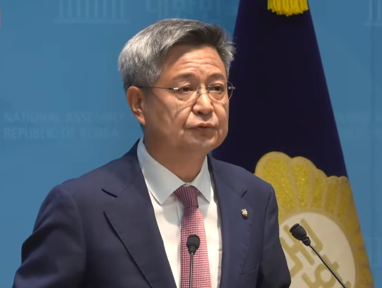 <b>김장겸</b>, "‘이재명 앞잡이’ 거짓말하는 <b>한준호</b>는 사과하고 의원직 ....