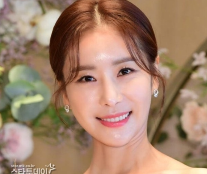 배우 한다감이 결혼 6년 만에 첫아들