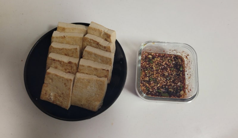 바쁜 아침 두부구이 하나면 끝 | 간단한 두부요리 양념장 레시피