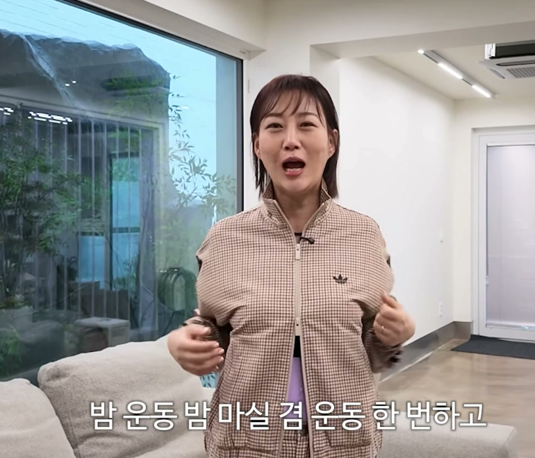 "죽을 뻔했거든요 너무 힘들어서" 46세 장윤정 다이어트 EMS 운동 원리와 주의사항