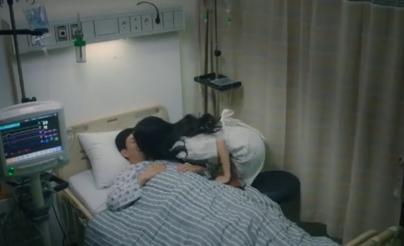 "이 배우가 망가지면 일단 봐야 한다"시청률 2.2 → 10.5에 시청시간 752% 폭증한 레전드 '이 드....