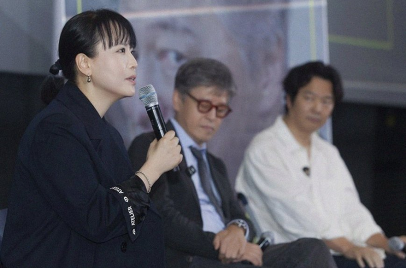 권해효의 35년 연기 내공이 빚어낸 2056년 서울 영식스티의 울림
