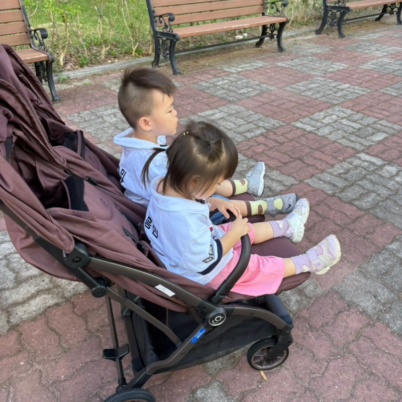 출산선물 슈퍼 컴팩트 쌍둥이 유모차 미니고 트윈