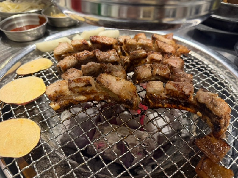 오목교역 맛집｜숯불향 제대로인 대포동쪽갈비
