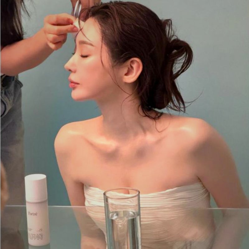 "어, 그거 협찬 아니었어?"… 강민경 선크림, 2024년부터 있었던 자기 브랜드였다