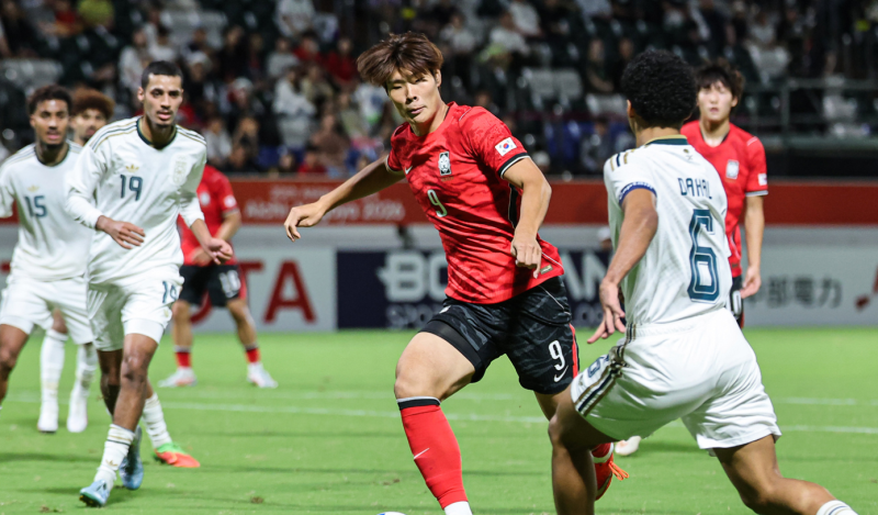 "아시안 게임 축구 지각생" 카타르전엔 없던 그 장신 공격수가 사우디전 마지막에 나타났다