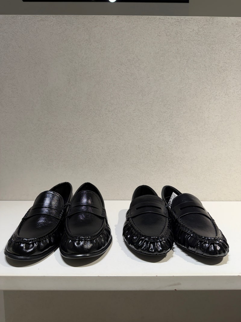 [SHOES] 자라 더 로우맛 소프트 셔링 로퍼 vs 프릴 모카신 슈즈 비교, 사이즈 팁