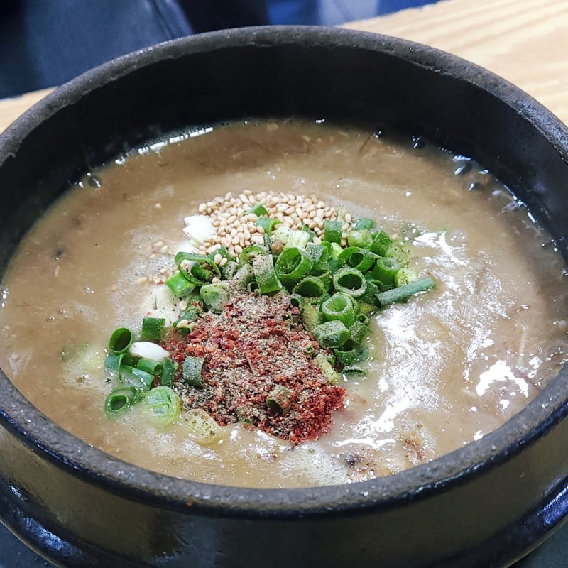 제주 공항 근처 맛집 우진해장국, 악명 높은 웨이팅 뚫고 고사리육개장 먹어본 솔직한 후기