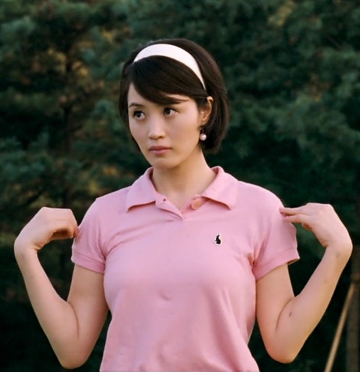 タチャ1 キム・ヘス、ファム・ファタール VS タチャ4 三吉彩花を徹底比較分析