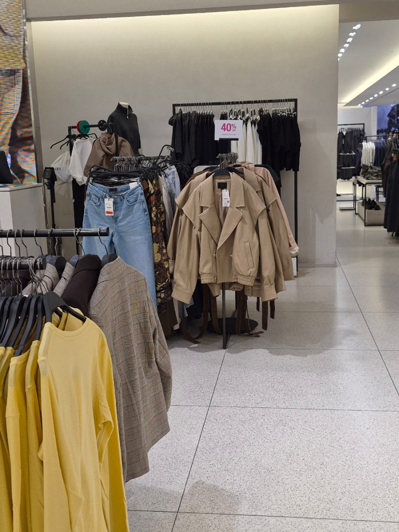 용산 아이파크몰 자라 ZARA 가을 신상 옷 구경 해피 추석 매장 비교