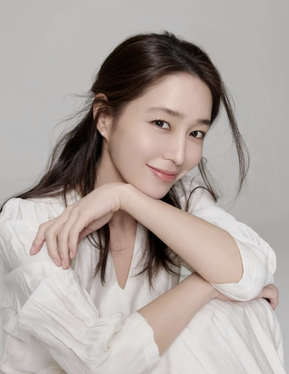 森永塩キャラメル イ・ミンジョン プロフィール 年齢 学歴 出身地 MBTI 夫イ・ビョンホン 子供から近況まで