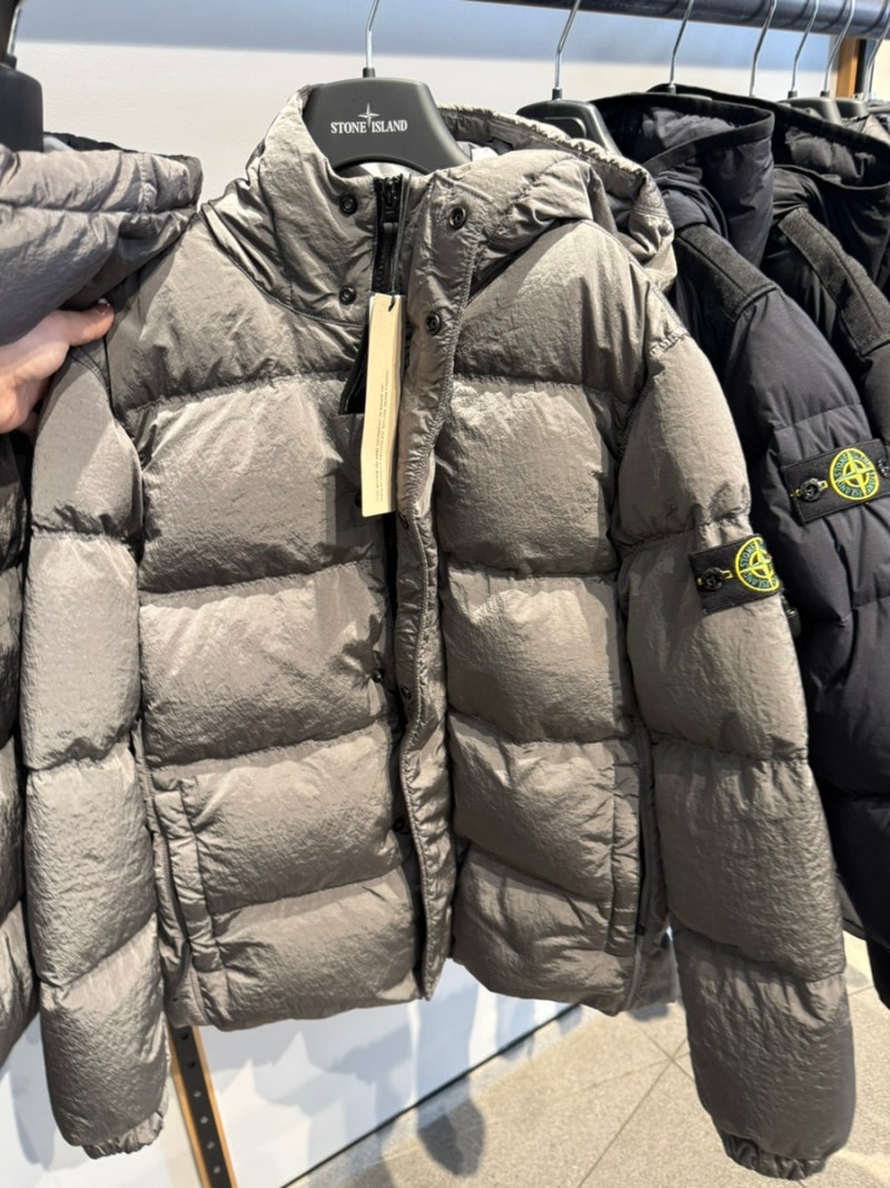 Stone island K2s164100010s0019 스톤아일랜드 메탈 패치 다운패딩 14세까지 ❤️
