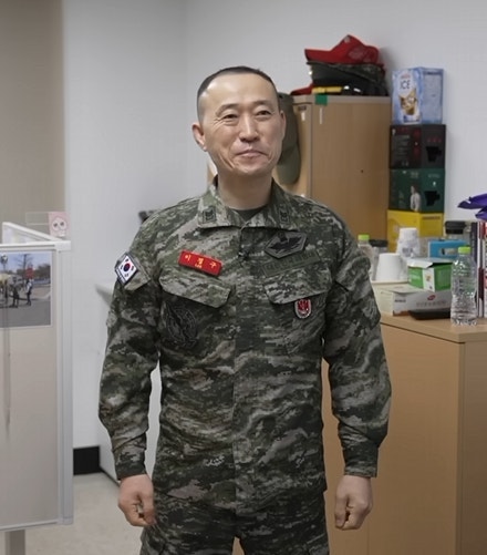 "이거 실존 인물 아니야?" 신병4 이중구 상사, 몇 마디 대사로 댓글창 뒤집은 이유