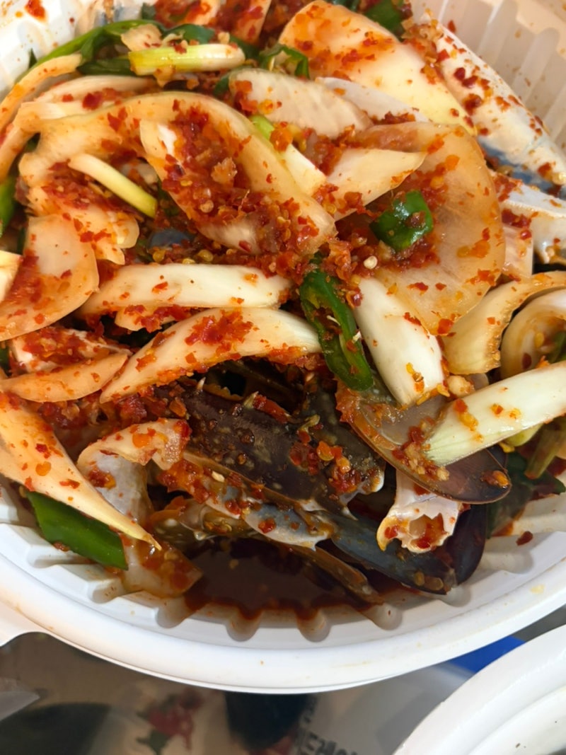 매운 꽃게무침 맛집 짱돌네 주말 포장 후기 충격적인 매운맛