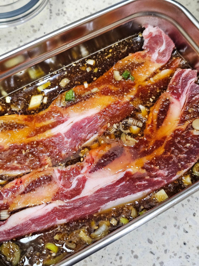 LA갈비 재는법 핏물 빼기부터 LA갈비 2kg 양념장 황금비율 레시피 라갈비 안타게 굽는법까지