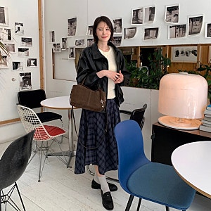 스웨이드가방 찾는다면? 아떼 바네사브루노 드망 토트백 LF몰 한가위 행사에서!