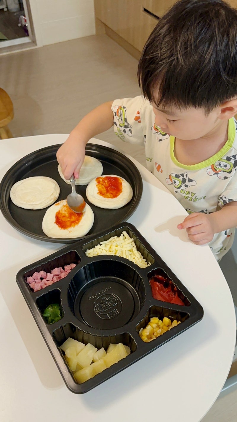 뽀로로 DIY 피자만들기 키트로 집콕 주말 육아 점심 메뉴까지 해결