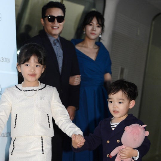 "부엌에서 요리를 뚝딱하더니"… 훌쩍 자란 이윤진 아들 다을, 이범수 닮은꼴