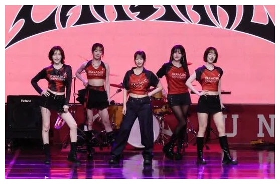 한승연 서강대 축제 카라 완전체 무대, 환호보다 걱정이 먼저 나온 이유