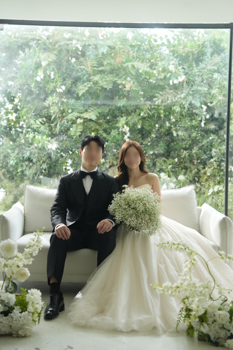 [12년장기연애] 장기연애 바이브 가득 담은 웨딩촬영(피아스튜디오 박지영 작가, 꼼레브)