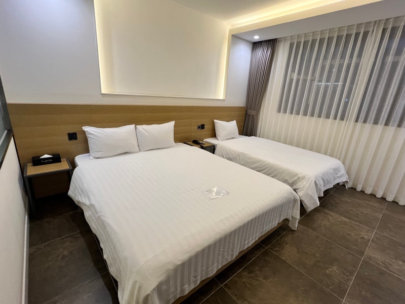 Busan Songjeong Hotel: Ola Hotel, an Honest Review of a Twin Room for 2 Nights at 180,000 Won