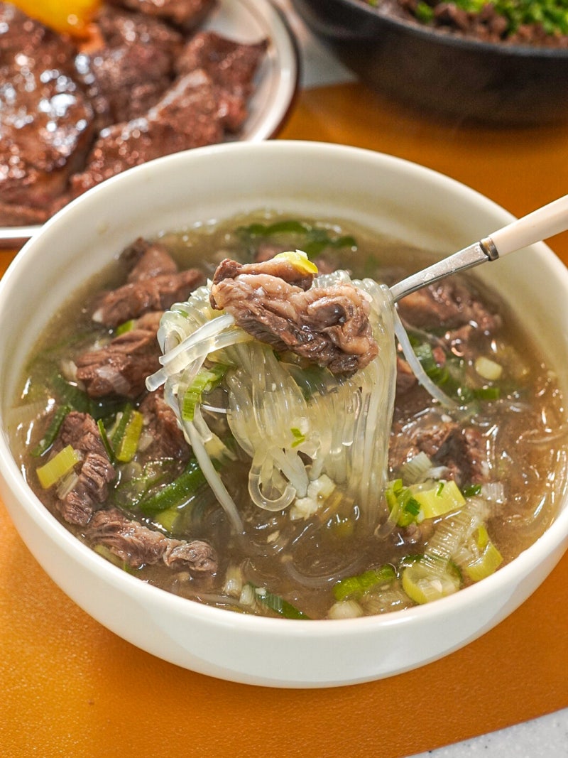 소갈비살로 만든 순살갈비탕 레시피_소갈비살 갈비탕 만들기/초간단 추석요리