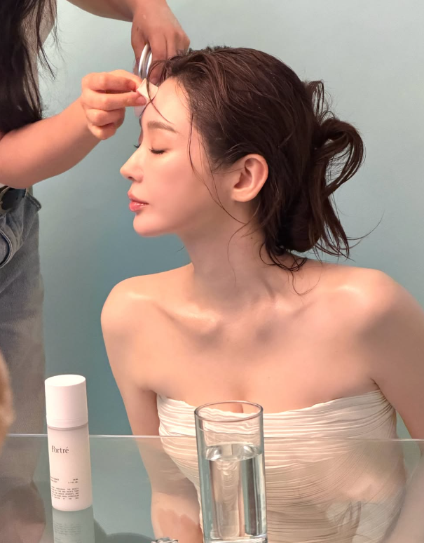 “강민경 선크림이 세 가지?” 포트레 제품별 차이 확인해봤다