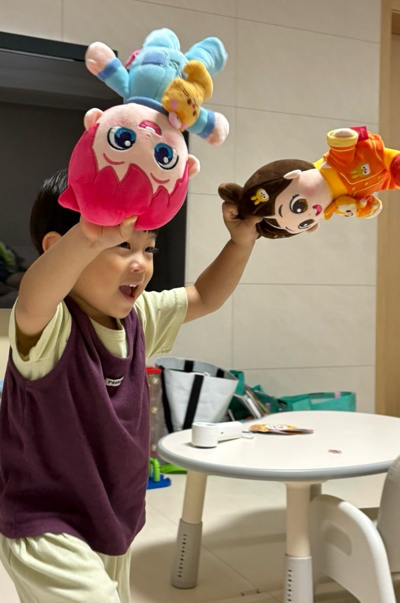 아기 있는 집 육아꿀템♥ - 신상 베베핀 자석 애착인형 후기