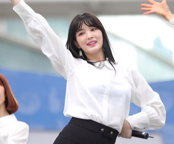 임신설 돌았던 라붐 무대…율희, 알고 보니 21살에 임신한 채 3개월 활동
