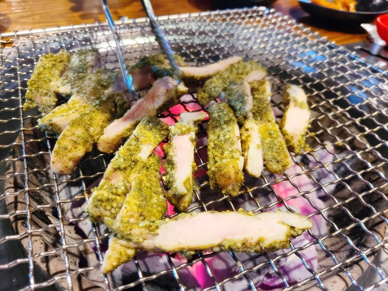 홍천 오션월드 주변 닭갈비 맛집, 본토 화로구이