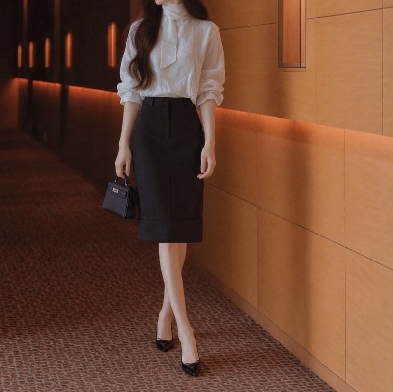 텐셀 블라우스와 울 H라인 스커트, 이번 연휴에는 이렇게 어떠세요?