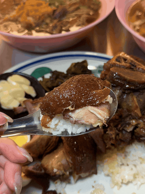 송리단길 태국음식 족발덮밥 쌀국수 맛집 무무 후기