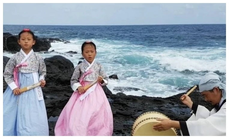 김다현 프로필 나이 고향 학력 가족, 심수봉이 콕 집어 지적한 17세의 정체는